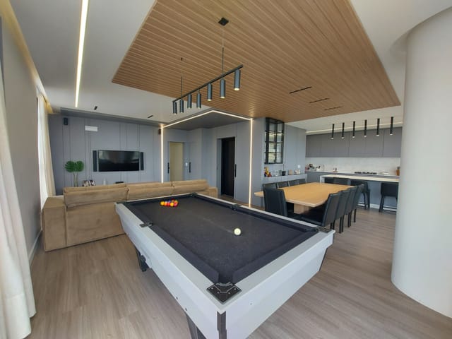 Apartamento com 313m² 3 quartos e 5 banheiros, à venda, no bairro Oficinas em Ponta Grossa