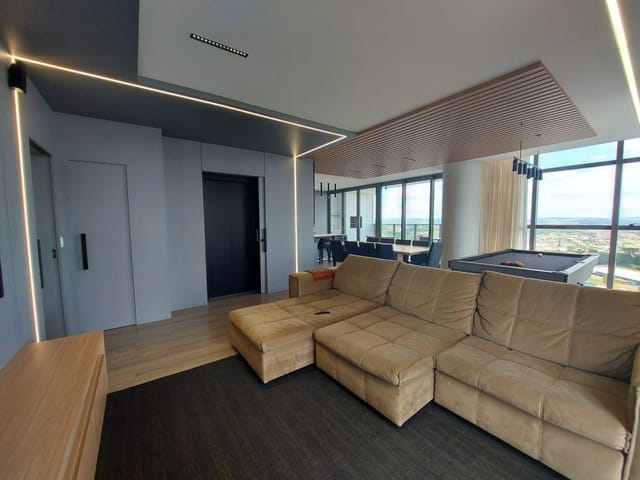 Apartamento com 313m² 3 quartos e 5 banheiros, à venda, no bairro Oficinas em Ponta Grossa