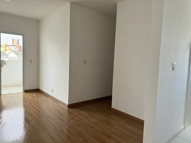 Apartamento com 10m² 2 quartos e 1 banheiro, à venda, no bairro Monção em Taubaté