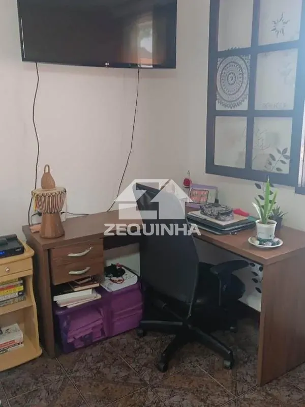 Casa, 4 quartos, 260 m² - Foto 9