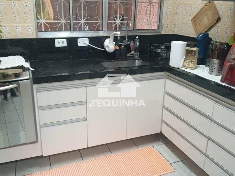 Casa, 4 quartos, 260 m² - Foto 18