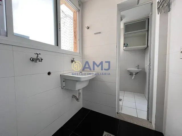Apartamento 3 quartos e 2 banheiros, à venda ou para alugar, no bairro Setor Bueno em Goiânia