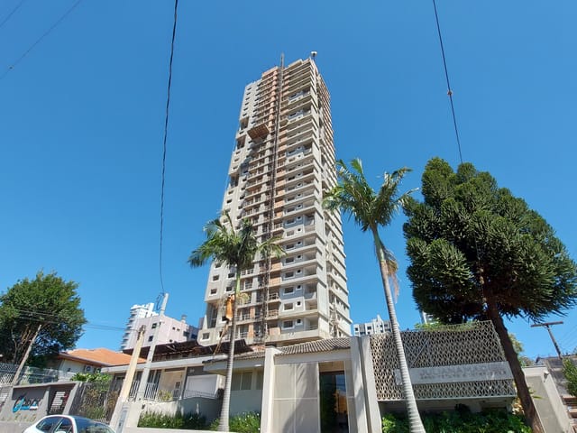Apartamento com 220m² 3 quartos e 3 banheiros, à venda, no bairro Estrela em Ponta Grossa