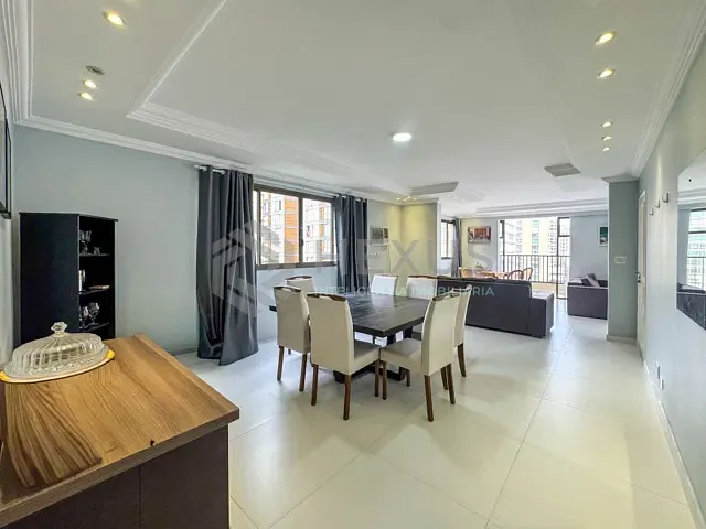 Apartamento 4 quartos e 6 banheiros, à venda, no bairro Pitangueiras em Guarujá