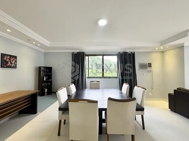 Apartamento 4 quartos e 6 banheiros, à venda, no bairro Pitangueiras em Guarujá