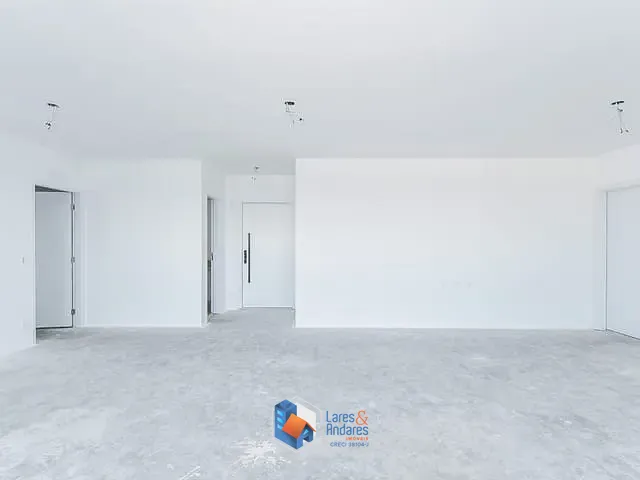 Apartamento com 186m² 3 quartos e 5 banheiros, à venda, no bairro Jardim Fonte do Morumbi em São Paulo