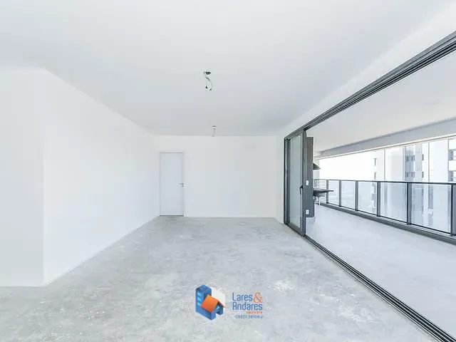 Apartamento com 186m² 3 quartos e 5 banheiros, à venda, no bairro Jardim Fonte do Morumbi em São Paulo