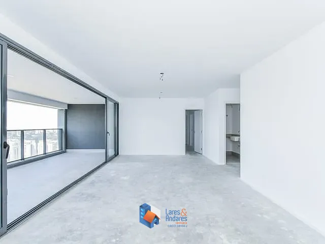 Apartamento com 186m² 3 quartos e 5 banheiros, à venda, no bairro Jardim Fonte do Morumbi em São Paulo