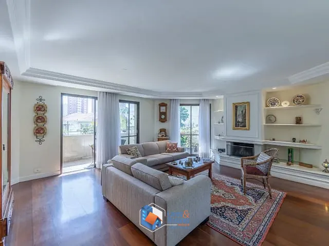 Apartamento com 221m² 4 quartos e 5 banheiros, à venda, no bairro Campo Belo em São Paulo