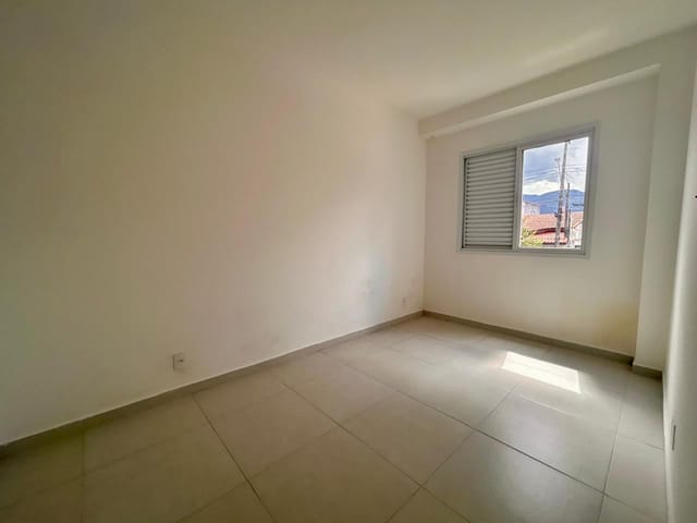 Apartamento 2 quartos e 2 banheiros, para alugar, no bairro Centro em Bertioga