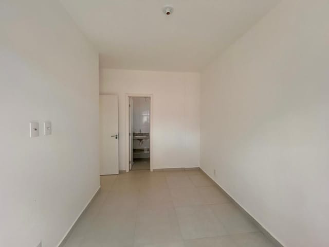 Apartamento 2 quartos e 2 banheiros, para alugar, no bairro Centro em Bertioga