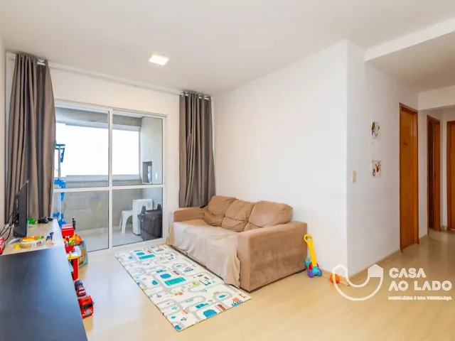 Apartamento 3 quartos e 2 banheiros, à venda, no bairro Cabral em Curitiba