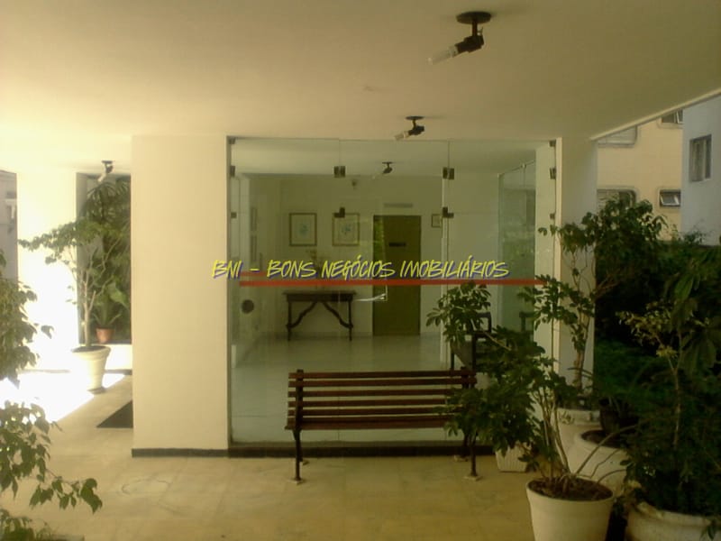 Apartamento para alugar com 3 quartos, 157m² - Foto 12