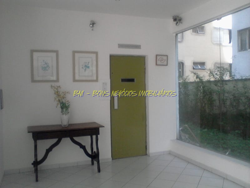Apartamento para alugar com 3 quartos, 157m² - Foto 11