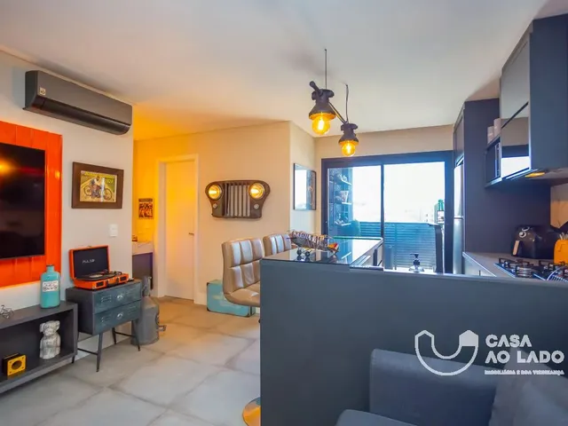 Apartamento 1 quarto e 1 banheiro, à venda, no bairro Centro em Curitiba