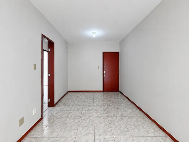 Apartamento 2 quartos e 1 banheiro, para alugar, no bairro Morro da Glória em Juiz de Fora