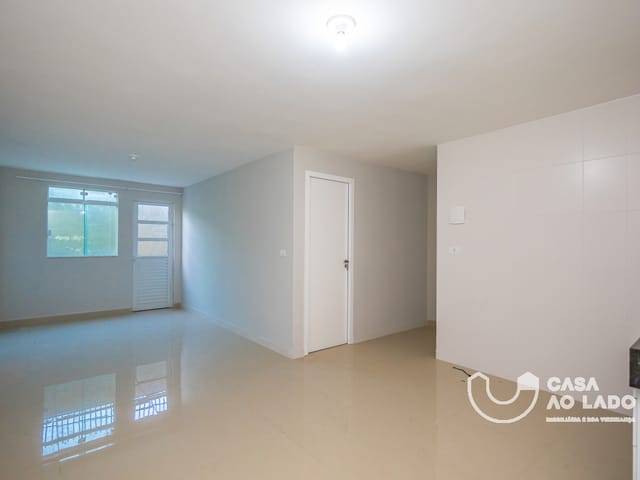 Apartamento 1 quarto e 1 banheiro, para alugar, no bairro Jardim Botânico em Curitiba