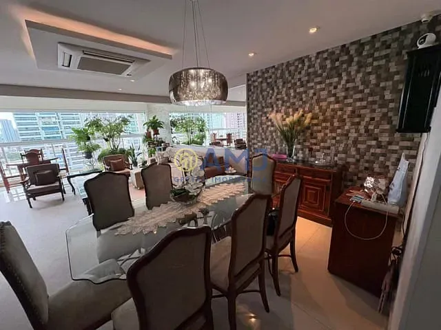 Apartamento 3 quartos e 4 banheiros, à venda, no bairro Setor Bueno em Goiânia
