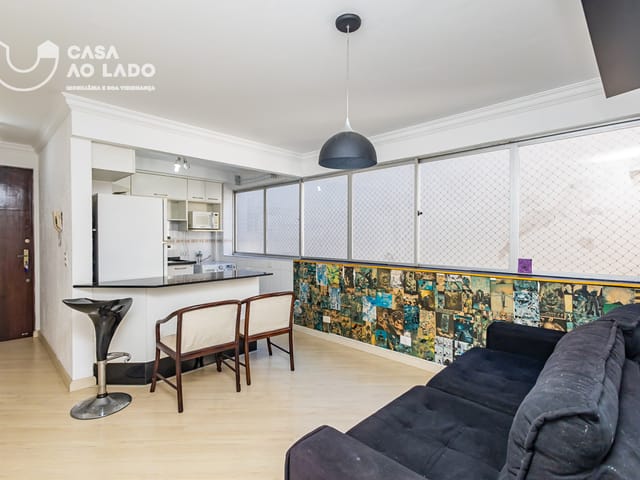 Apartamento 1 quarto e 1 banheiro, para alugar, no bairro Centro Cívico em Curitiba