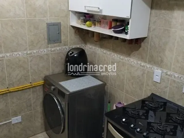 Apartamento 2 quartos e 1 banheiro, à venda, no bairro Jardim Imagawa em Londrina