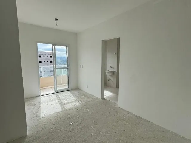 Apartamento com 10m² 2 quartos e 2 banheiros, à venda, no bairro Condomínio Residencial Colinas do Paratehy em São José Dos Campos