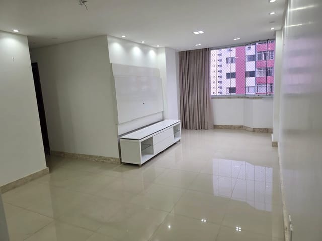 Apartamento com 86m² 3 quartos e 2 banheiros, à venda, no bairro Imbuí em Salvador