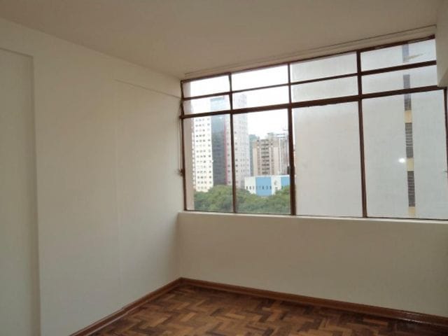 Foto do Apartamento - Edifício Tuparandi - Apartamento à venda e para locação 75m² útil e 2 quartos. Central, próximo ao calçadão e comércio. Londrina, PR | Guepardo Imob