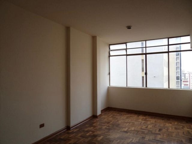Foto do Apartamento - Edifício Tuparandi - Apartamento à venda e para locação 75m² útil e 2 quartos. Central, próximo ao calçadão e comércio. Londrina, PR | Guepardo Imob