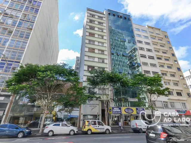 Apartamento 3 quartos e 2 banheiros, à venda, no bairro Centro em Curitiba