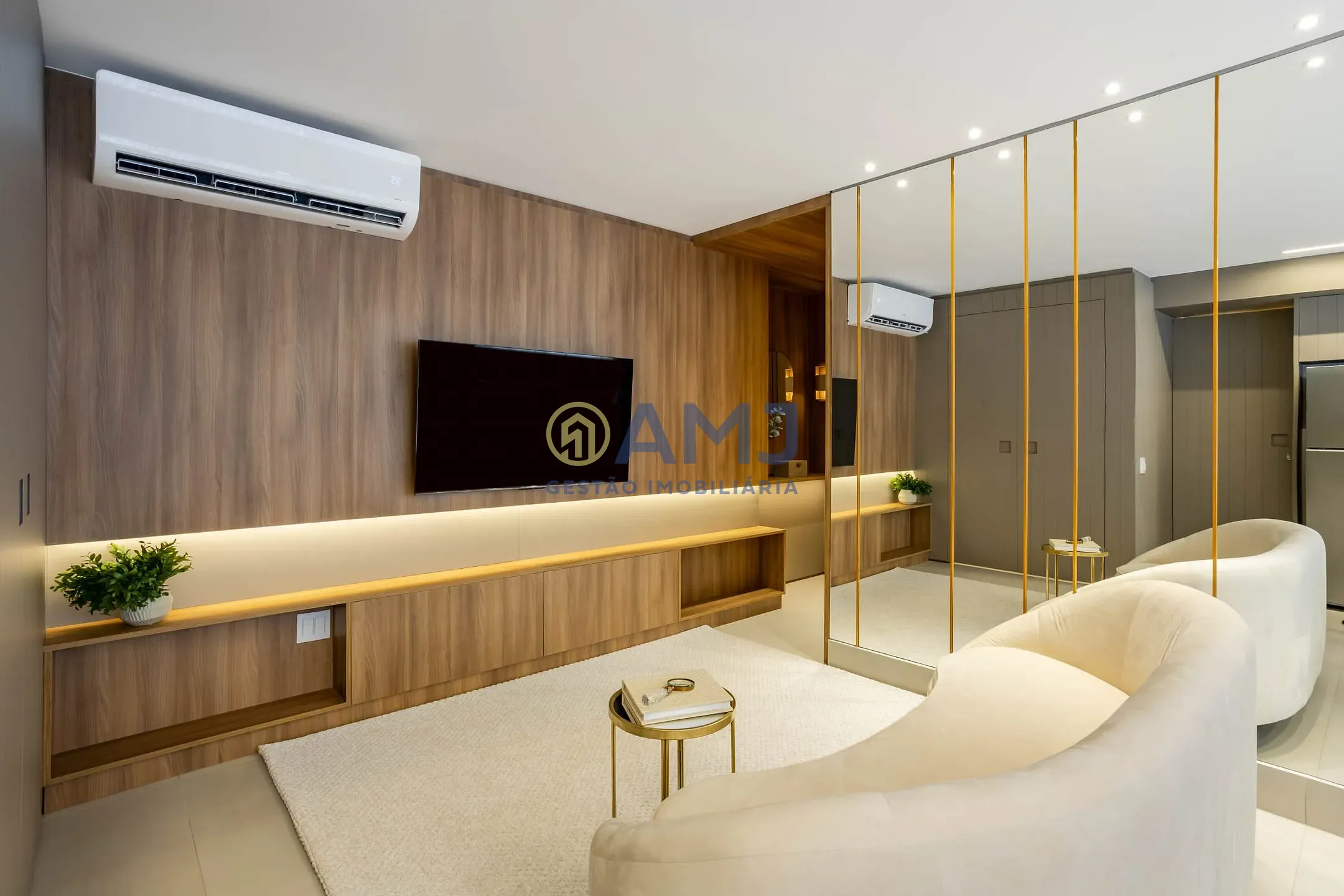 Apartamento, 2 quartos, 84 m² - Foto 1