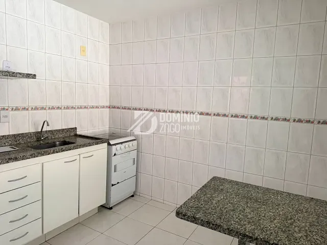 Apartamento 2 quartos e 1 banheiro, à venda, no bairro Universitário em Uberaba