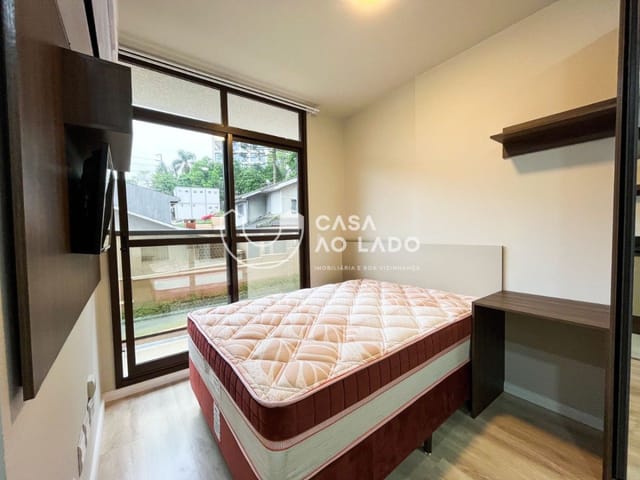 Apartamento 1 quarto e 1 banheiro, para alugar, no bairro Ecoville em Curitiba