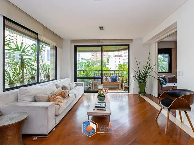 Apartamento com 205m² 3 quartos e 4 banheiros, à venda, no bairro Vila Mariana em São Paulo