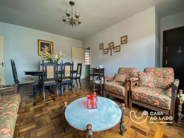 Apartamento 3 quartos e 2 banheiros, à venda, no bairro Centro em Curitiba