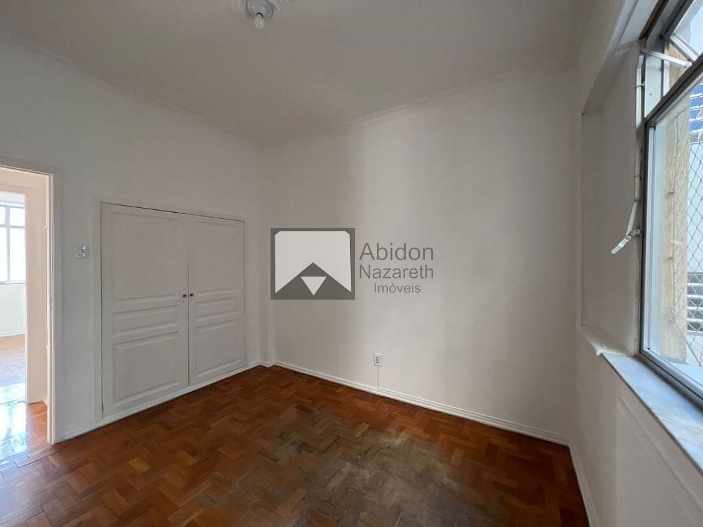 Apartamento à venda com 3 quartos, 100m² - Foto 6