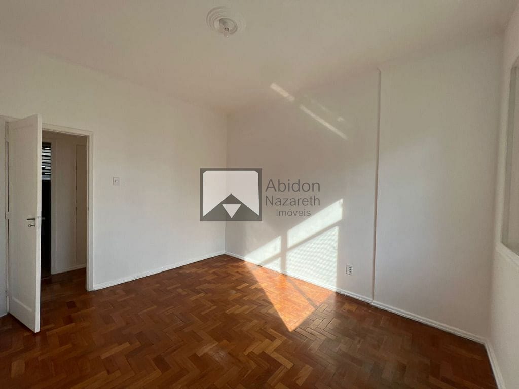 Apartamento à venda com 3 quartos, 100m² - Foto 10