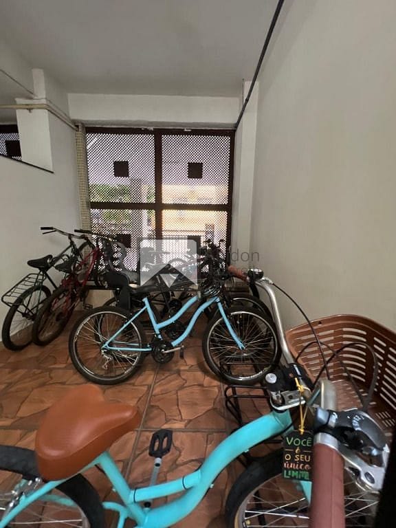 Apartamento à venda com 3 quartos, 100m² - Foto 35