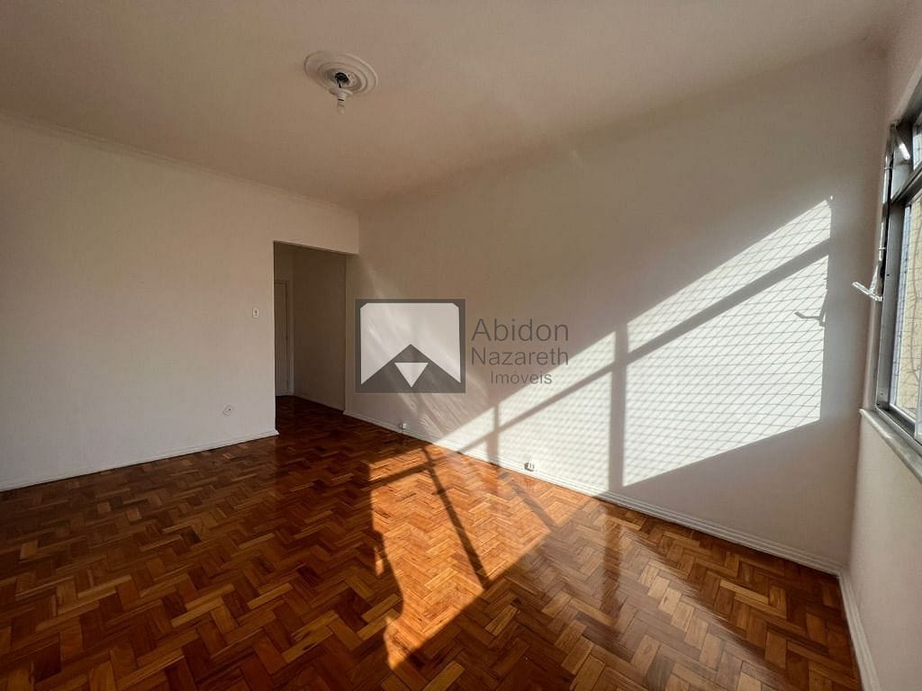 Apartamento à venda com 3 quartos, 100m² - Foto 11