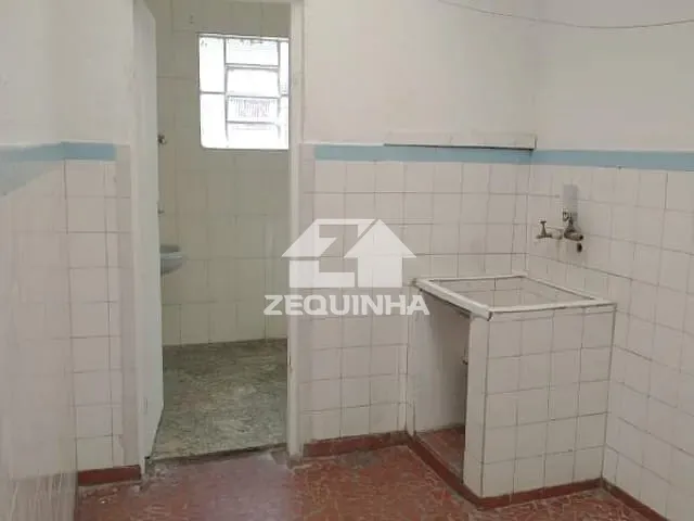 Casa com 85m² 2 quartos e 1 banheiro, para alugar, no bairro Bela Vista em Osasco