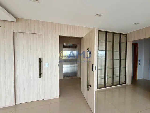 Apartamento 3 quartos e 3 banheiros, à venda, no bairro Setor Marista em Goiânia