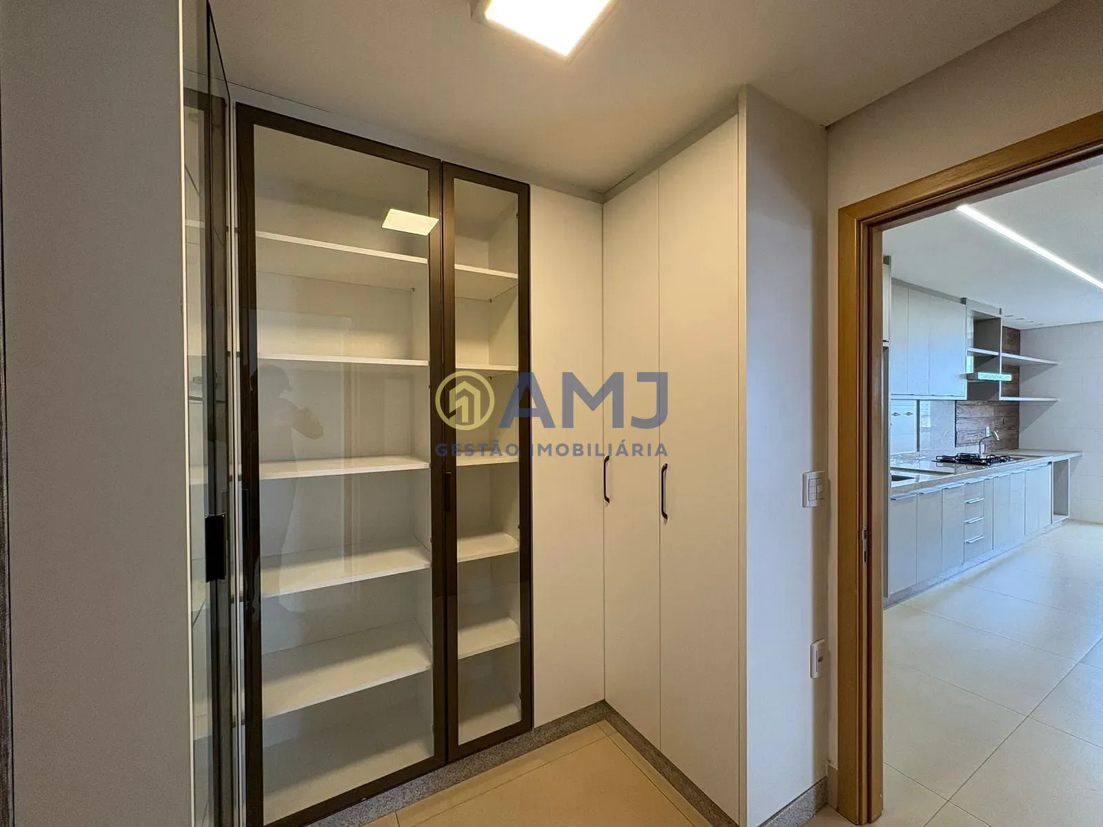 Apartamento, 3 quartos, 218 m² - Foto 24