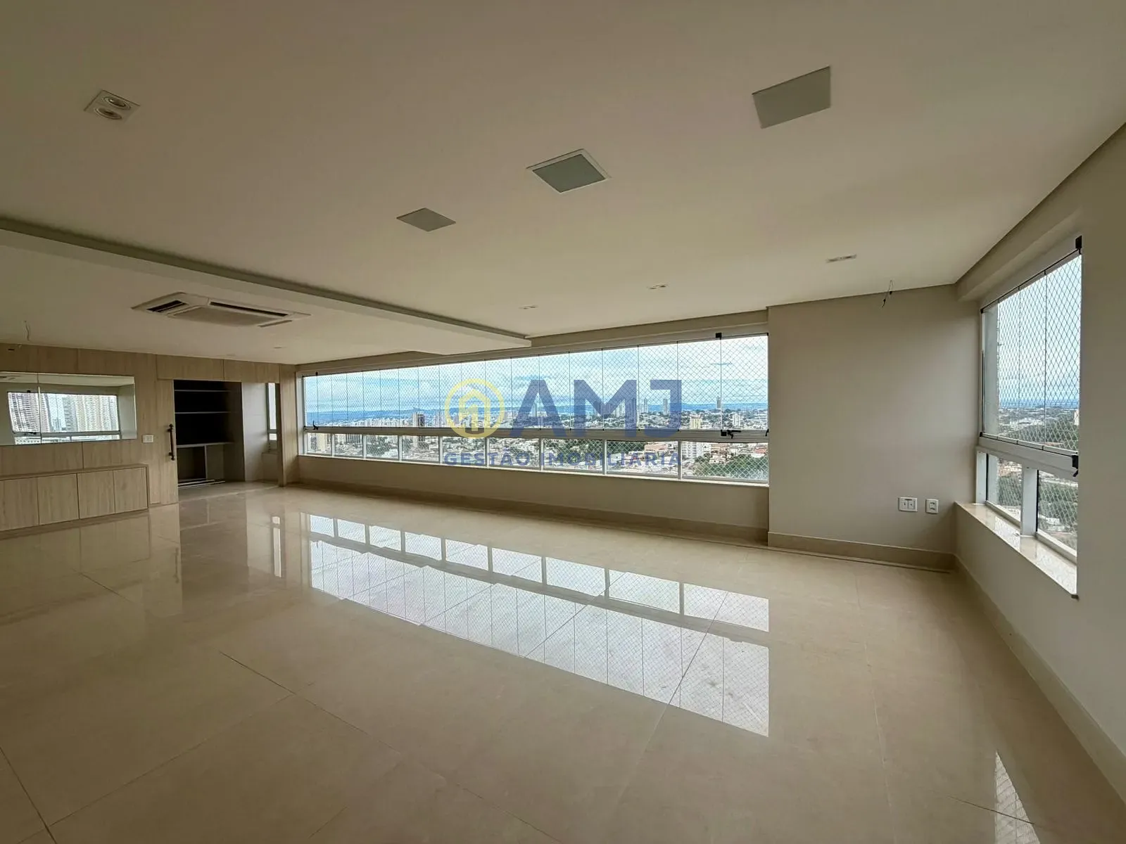 Apartamento, 3 quartos, 218 m² - Foto 4