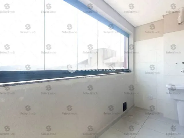 Apartamento com 63m² 2 quartos e 2 banheiros, para alugar, no bairro Vila Dirce em Mauá