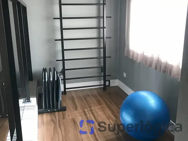 Apartamento com 100m² 2 quartos e 1 banheiro, à venda, no bairro Vila Izabel em Curitiba