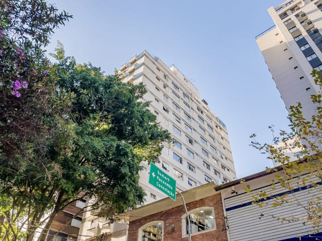 Foto do Apartamento - Apartamento tipo para venda em Jardim Paulista com 4 quartos, sendo 1 suíte, 121m² | Lares e Andares Imóveis