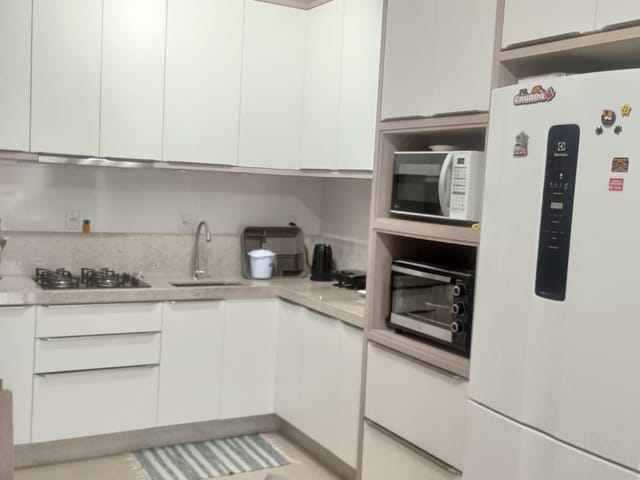 Apartamento com 80m² 2 quartos e 2 banheiros, à venda, no bairro Ingleses do Rio Vermelho em Florianópolis