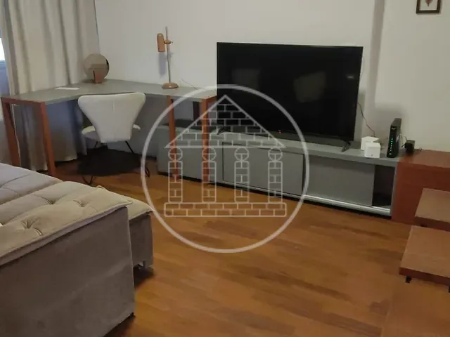 Apartamento com 137m² 2 quartos e 2 banheiros, para alugar, no bairro Jardim Paulista em São Paulo
