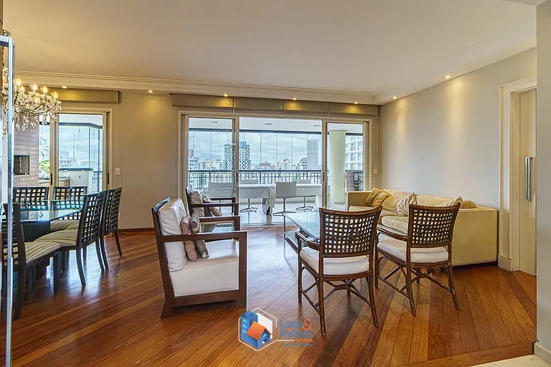 Apartamento, 4 quartos, 214 m² - Foto 1