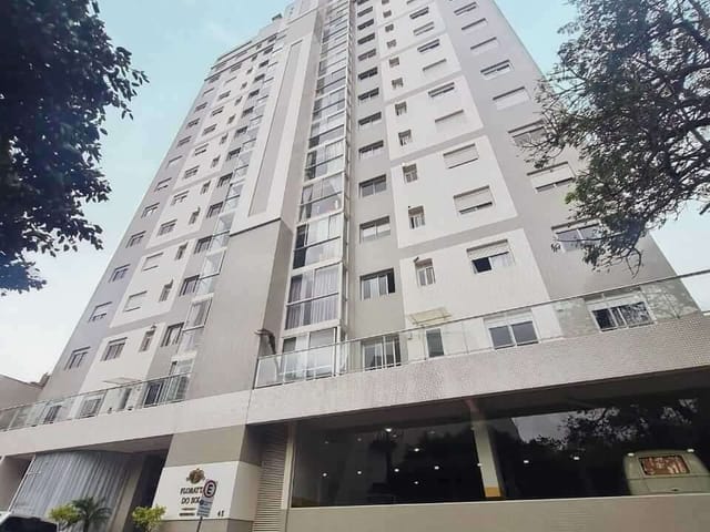Apartamento com 173m² 3 quartos e 2 banheiros, à venda, no bairro Centro em Ponta Grossa