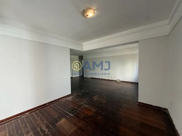 Apartamento 4 quartos e 4 banheiros, para alugar, no bairro Setor Bueno em Goiânia